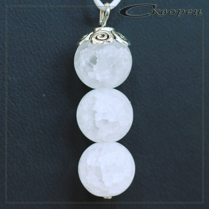 421102 - Подвеска три шарика 10 мм из кварца сахарного