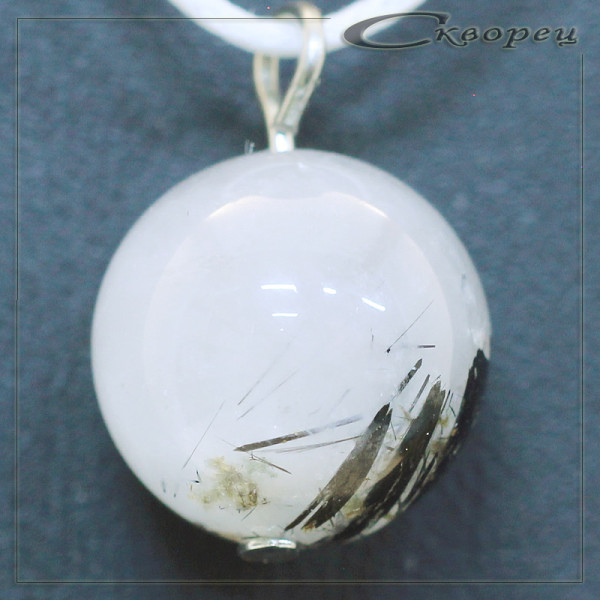 421003 - Подвеска шарик из агата волосатика