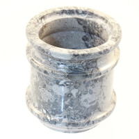 57025-1 - Карандашница из ракушечника