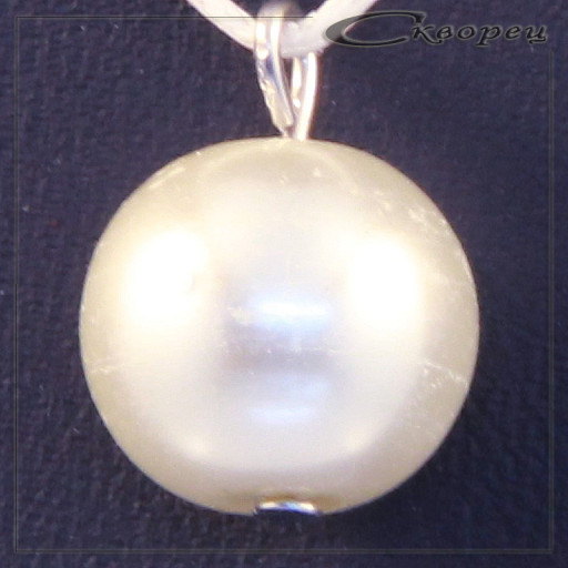 420013 - Подвеска шарик белая майорка