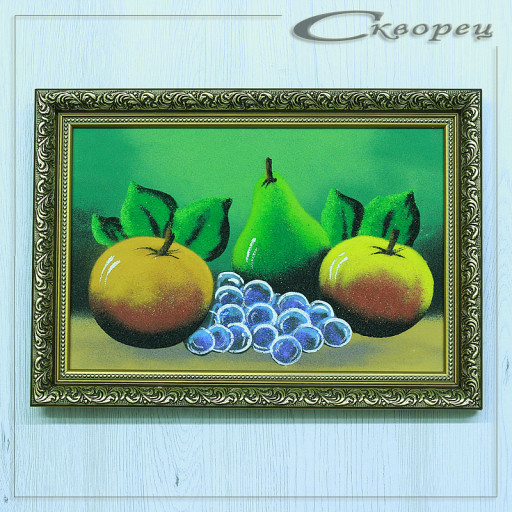 14155903 - Натюрморт два яблока и груша А4, фон - зеленый