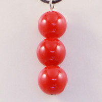 420047 - Подвеска три шарика красный коралл
