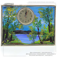 715001 - Открытка с часами горизонтальная